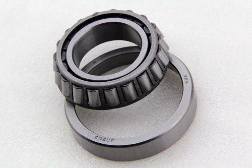מפעל מפיץ NSK / KOYO / Timken / NTN / SKF מחודדים רולר נושאות 30209 45 * 85 * 19